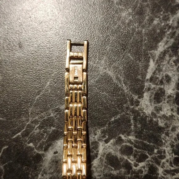 Armitron Now Diamonds watch